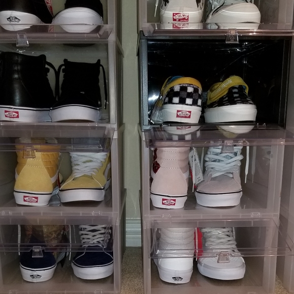 Vans - Picture 6 of 8